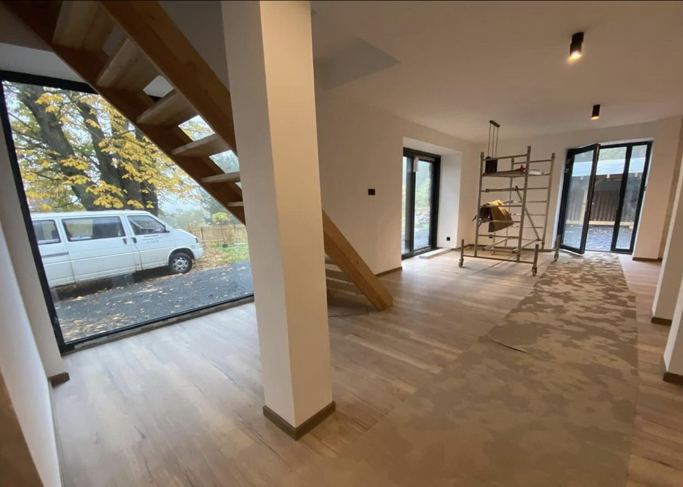 Přečtete si více ze článku Rekonstrukce bývalých stájí s moderním nádechem